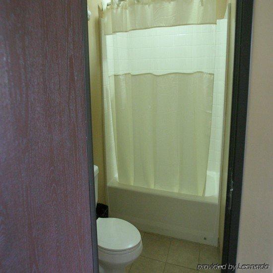Hollywood Palms Inns & Suites Los Angeles Room photo